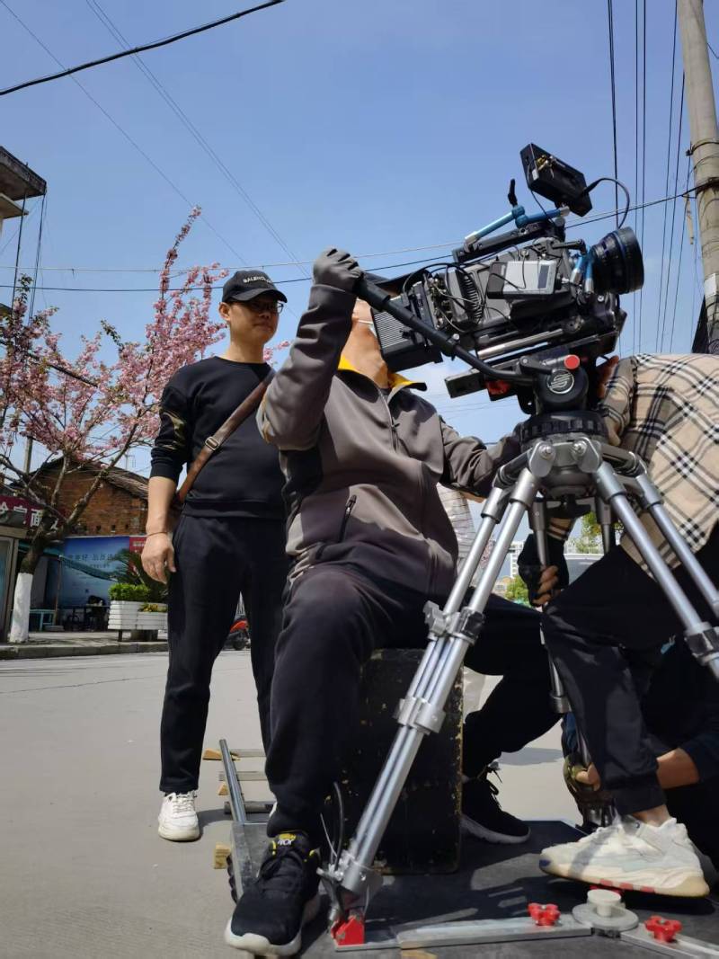 淮滨县广告片拍摄：快消品牌爆款之选，网感内容适配社媒传播！